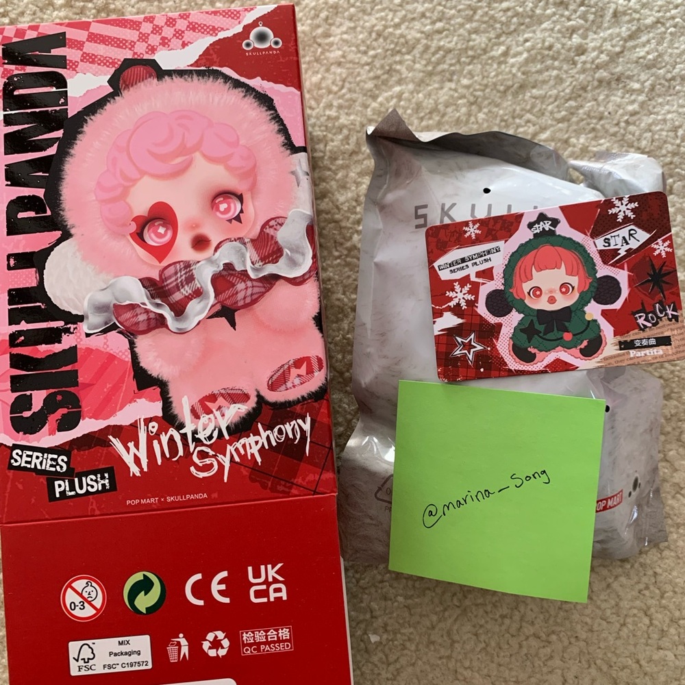 💚🩷SKULLPANDA - WINTER SYMPHONY PENDANT (Partita) SEALED